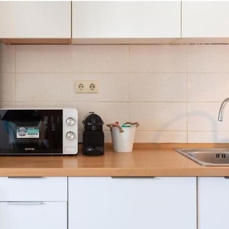 Tesla Apartment Urban Stay Загреб Екстериор снимка