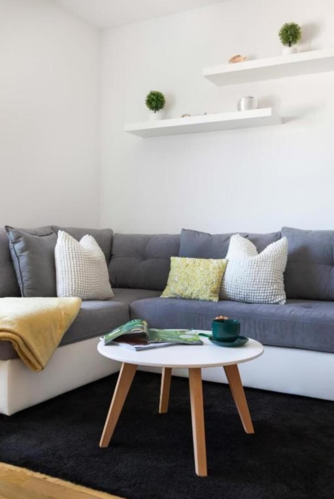 Tesla Apartment Urban Stay Загреб Екстериор снимка